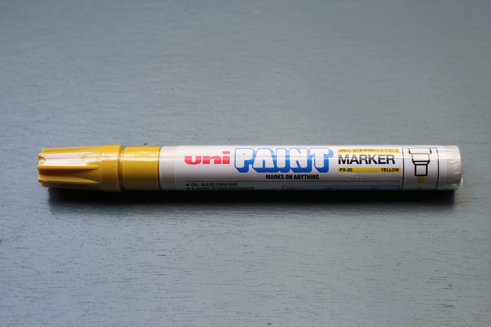 Unipaint Marker PX-20